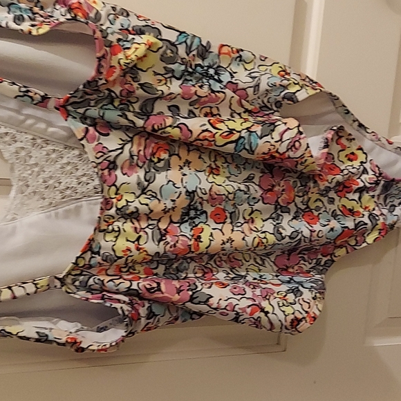 2x Rue 21 swim suit - Picture 2 of 3